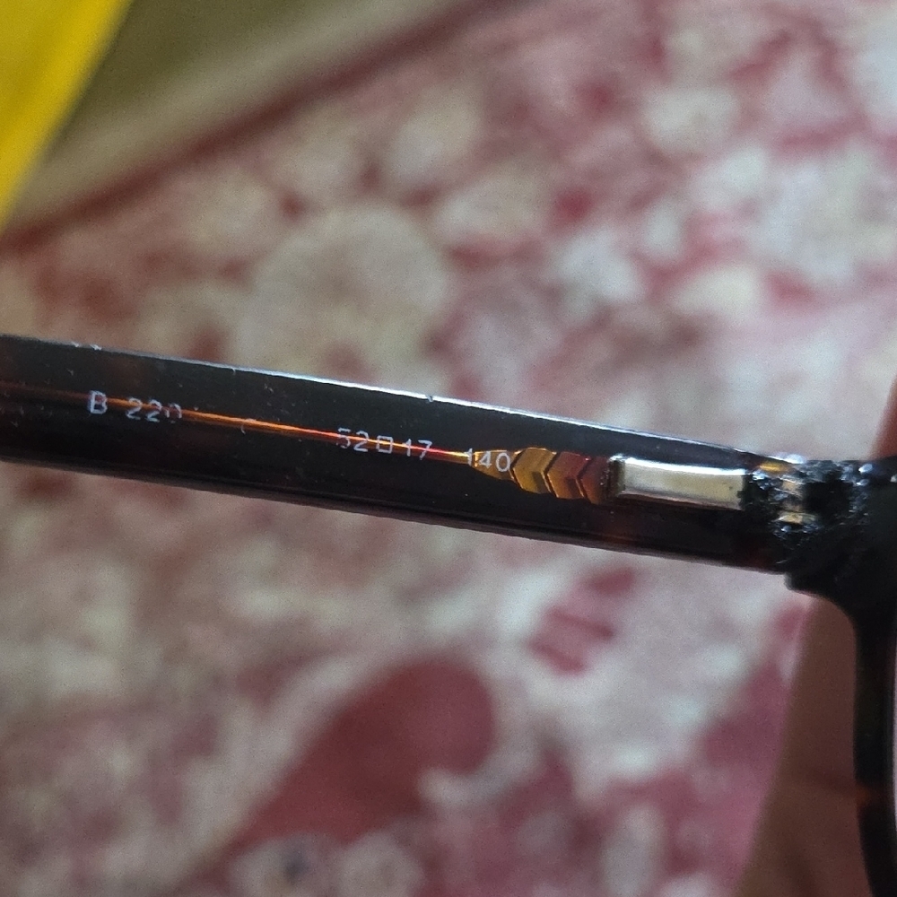 Burberry BE2201 Tortoise Shell Eyeglasses with Black Case - Picture 4 of 4